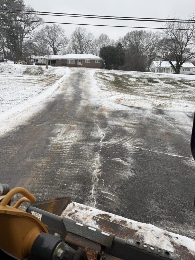 Snow removal tree service Lyman SC